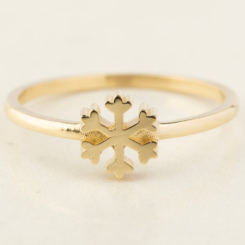 14K Solid Gold Snowflake Ring - Winter's Elegance in Fine Jewelry