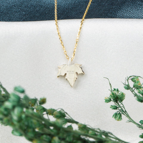 14K Solid Gold Maple Leaf Necklace - Nature-Inspired Elegance