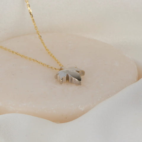 14K Solid Gold Maple Leaf Necklace - Nature-Inspired Elegance