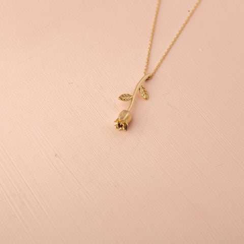 14K Solid Gold Elegant Rose Flower Necklace - A Symbol of Love and Beauty