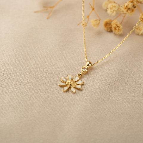 14K Gold Enamel Daisy Necklace - Nature-Inspired Elegance