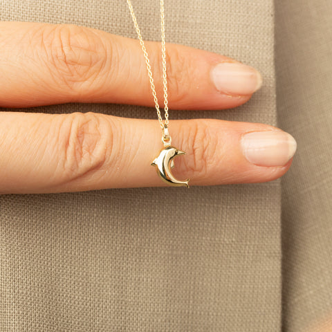 14K Gold Dolphin Pendant Necklace - Embrace the Ocean's Charm