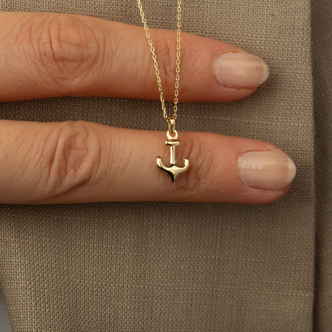 14K Gold Mini Anchor Necklace - Maritime Elegance