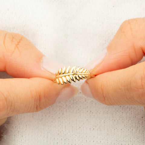 14K Solid Gold Leaf Branch Ring - Nature-Inspired Elegance