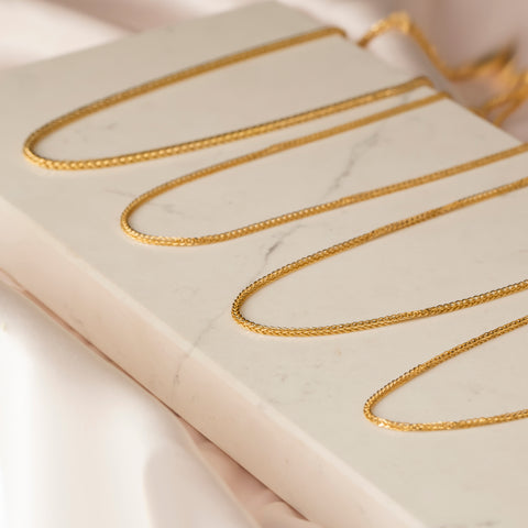 14K Solid Gold Wheat / Spiga Chain Necklace - Elegance in Every Link