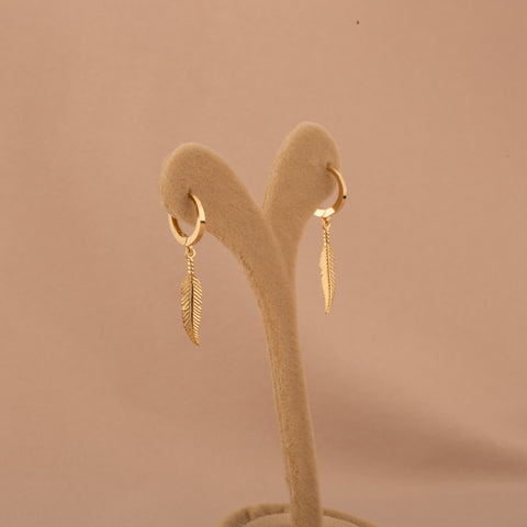 14K Gold Leaf Charm Huggie Earrings - Nature-Inspired Elegance