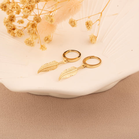 14K Gold Leaf Charm Huggie Earrings - Nature-Inspired Elegance