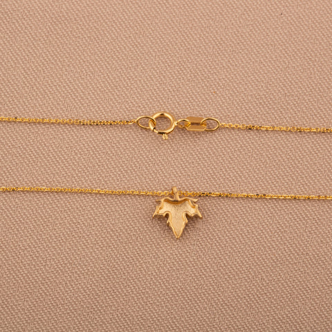 14K Solid Gold Maple Leaf Necklace - Nature-Inspired Elegance