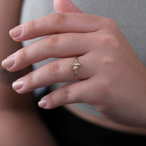 14K Gold Bumble Bee Ring - Nature-Inspired Elegance in Fine Jewelry