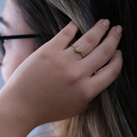 14K Gold Bumble Bee Ring - Nature-Inspired Elegance in Fine Jewelry