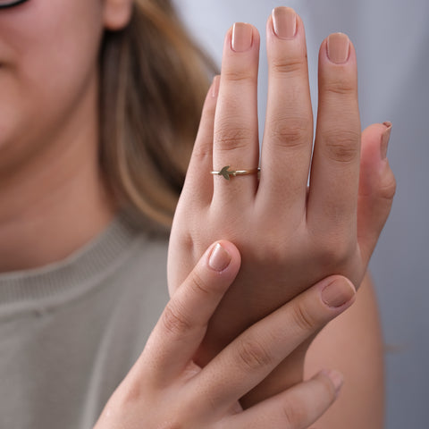 14K Gold Dove Ring - Elegant Peace Symbol Jewelry for Her