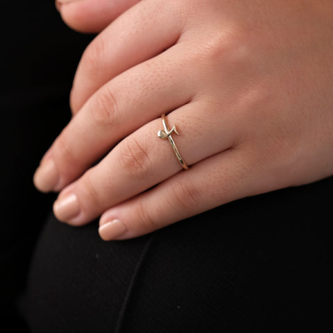 14K Solid Gold Treble Clef Ring - A Symphony of Style and Elegance