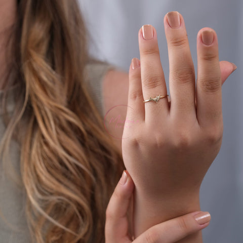 14K Solid Gold Dolphin Ring - Playful Elegance in Fine Jewelry