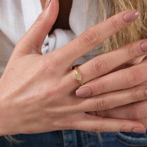 14K Solid Gold Clover Pedal Ring - Elegant Lucky Charm Jewelry