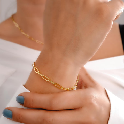 14K Solid Gold Paperclip Chain Bracelet - Lightweight, Adjustable & Elegant